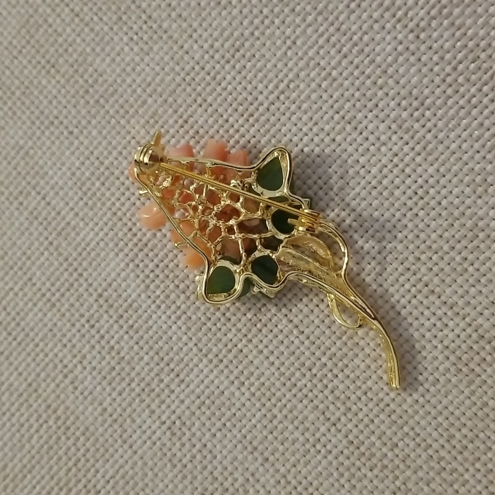 Pink Flower Pin - Picture 2 of 4
